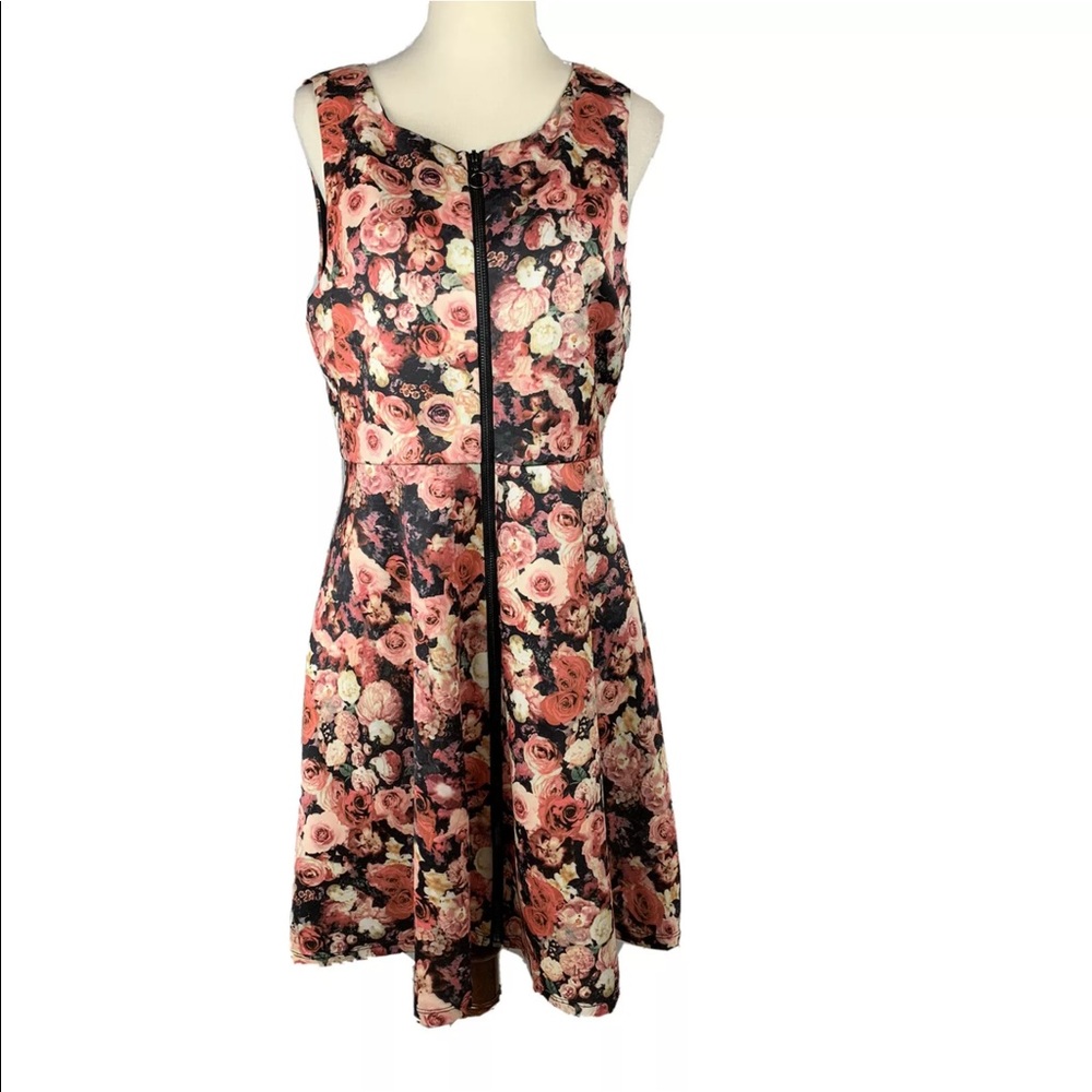 Flowered floral sundress like new dress